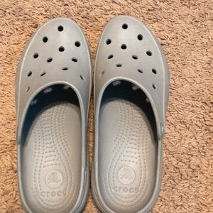 women’s free sail clog croc